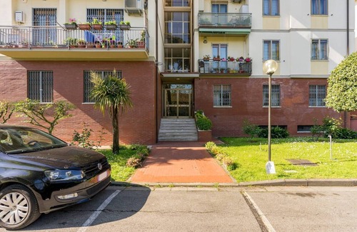 Coverciano Apartment | Two bedroom flat with hill views and free parking