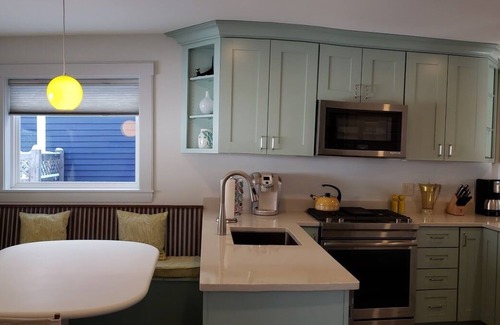 Hallowell Apartment | Two bedroom Mid Century Modern apartment in Downtown Hallowell