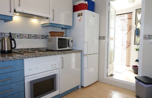 Gran Alacant House | Two bedroom, Three bathroom townhouse, wifi, aircon and sat tv, communal pool