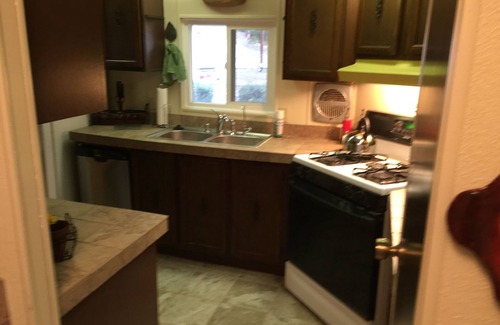 Bullhead City House | Two bedroom two bath mobile two blocks from River launch at rotary park