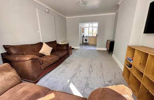 Ville Au Roi Apartment | Two bedrooms, Shower, Lounge & Kitchen