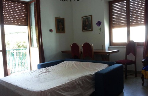 Vomero House | Two bedrooms with very bright bathroom with balcony in the heart of Naples