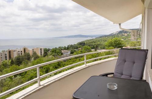 Balchik Apartment | Two Identical Designer 2BD Flats with Sea View in Balchik by Flat Mаnager