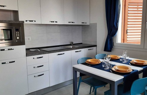 Trinita d'Agultu Apartment | Two-room sea view apartment with private courtyard area