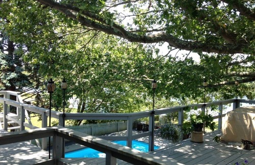 Noank House | Two Person Rental On Water 3 miles from Downtown Mystic