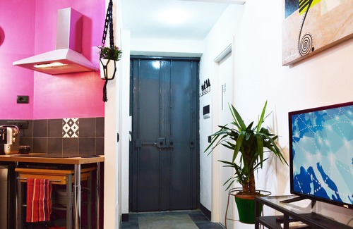 Cit Turin House | Two-room apartment downtown Porta Susa, sleeps 4, parking space, air conditioning
