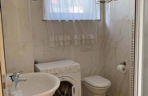 Entratico House | Two-room apartment in villa with private garden