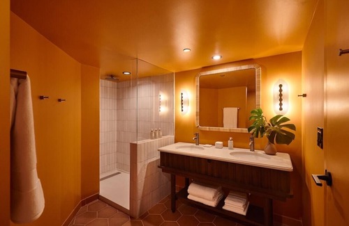 Coconut Grove Hotel | Two Spacious Family Ready Rooms w/Private Balcony | Rooftop Pool Access