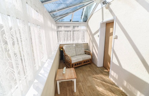 Rosudgeon Cottage | TWO THREES, family friendly, with a garden in Rosudgeon