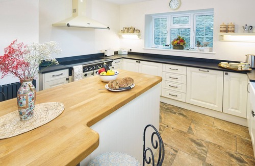 Llangybi Cottage | Ty Bledrws - a luxury countryside retreat for 10