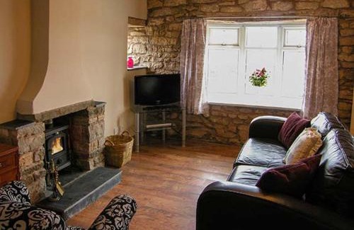 Nercwys House | Ty Cerrig