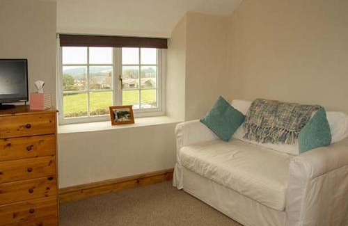 Nercwys House | Ty Cerrig