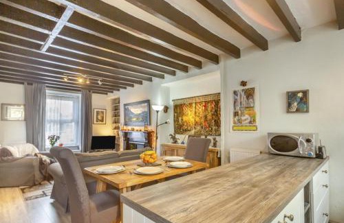 Manod House | Ty Manod
