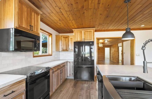 Wasco County Other | Tygh Valley Country Corporate Retreat