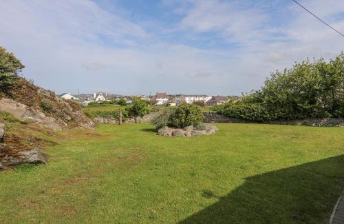 Trearddur Bay House | Tyn Towyn - Bwthyn Carreg