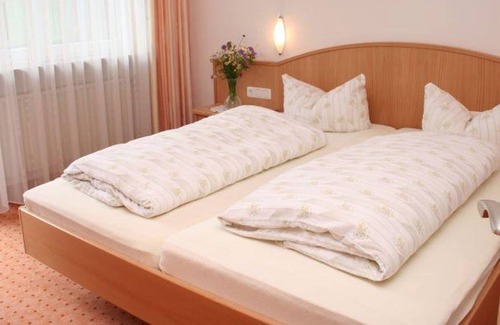 Hirschegg Apartment | TYP W3 "plus" Ferienwhg./2 Schlafräume Du/wc - Vier Jahreszeiten - Familie Schuster