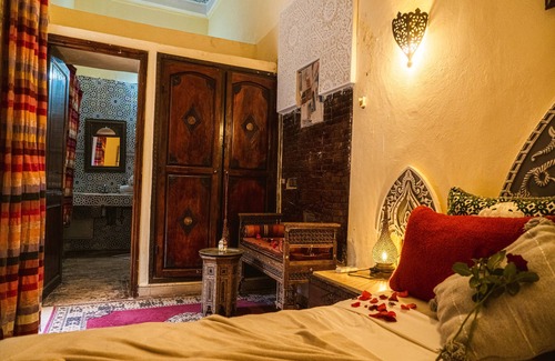 Bab Doukkala House | Typical and Wonderfull Riad in the Heart of Marrkech ' an Authentic Oasis '