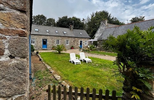 Lanmerin House | Typical Breton house in the Lannion region between sea and countryside in a quiet location