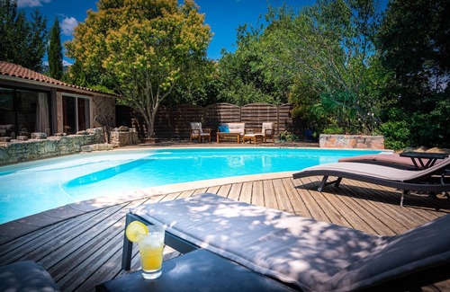 Manosque Villa | Typical Provencal villa, pool, luxurious amenities