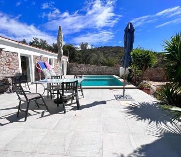 Aldeia House | Typical quiet Algarve cottage