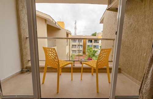 Anjuna Apartment | U-stays - 2 bhk, Pool view flat with WIFI in Anjuna