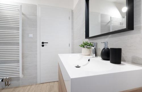 Litomerice Apartment | U Zlaté hvězdy, Karel IV