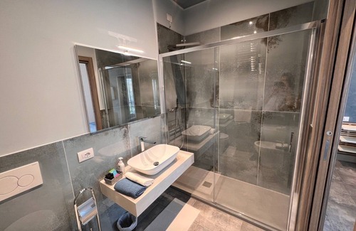 Arezzo Apartment | Ubertini House apartment 4, elegant and refined with sofa bed