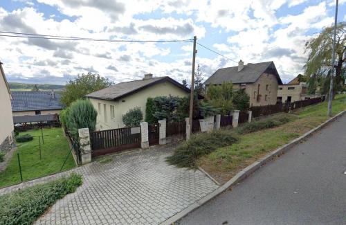 Beroun Apartment | Ubytování na kopečku