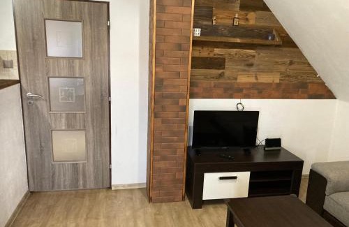 Jindrichuv Hradec Apartment | ubytování v podkroví