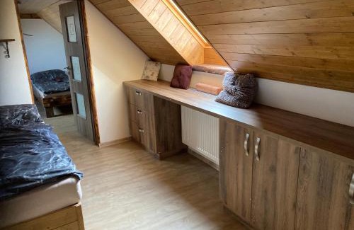 Jindrichuv Hradec Apartment | ubytování v podkroví