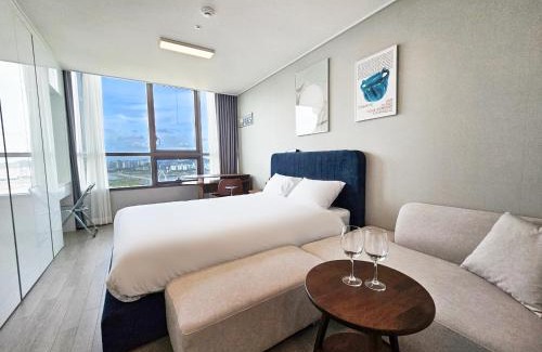 Yeonsu-gu Apartment | UH FLAT The SONGDO