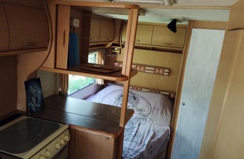 Lagos House | Uljanas caravana for 2 with view of the rescued horses