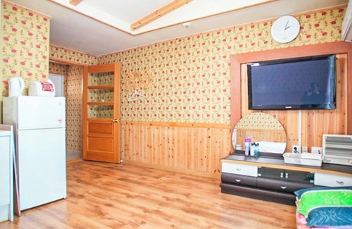 Uljin House | Uljin 1 Night 2 Days Pension