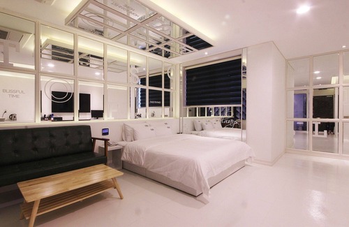 Ulsan Hotel | Ulsan KTX Station Hotel Foss