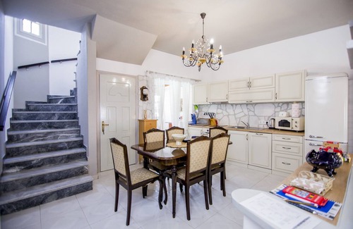 Tragilos Villa | Ultimate Aqua Dreamscape at Villa Olympiada