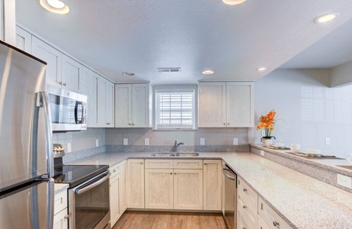 Sea Scape Resort | Ultimate Outer Banks Getaway! Great Unit, Kitchen, Waterpark, Minutes to Beach