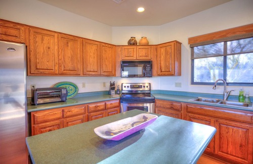 Tucson House | Ultimate Private Desert Escape, Infinity Pool, Million-Dollar View