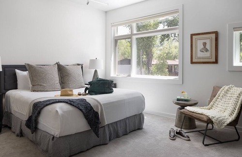 Jackson Villa | Ultimate Urban Living