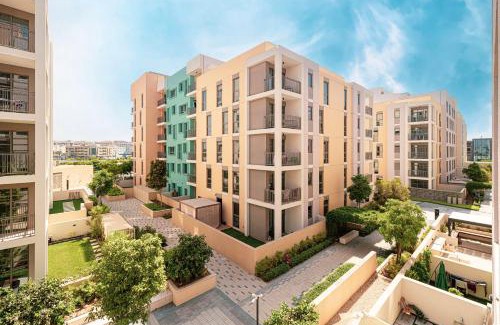 Sharjah Apartment | Ultra Luxury Apartment by Blue Cloud Holidays