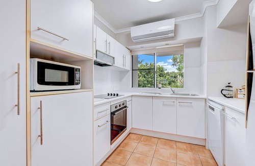 Wongaling Beach Apartment | Ulysses One ~ Beachfront Escape~ 1 Bedroom