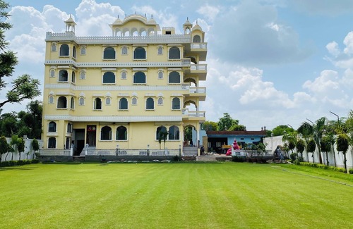 Amer Hotel | Umrao Mahal
