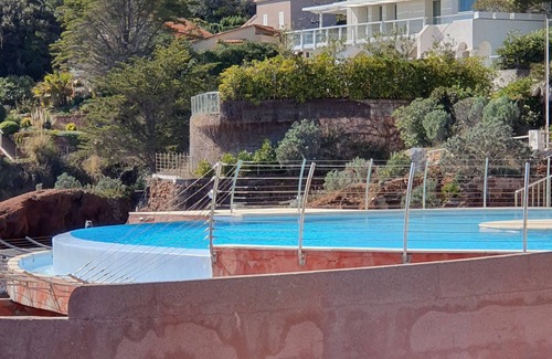 Le Trayas Apartment | Un Balcon sur la mer