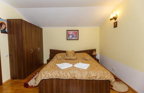 Lunca Jaristei Cabin | Un colț de Rai