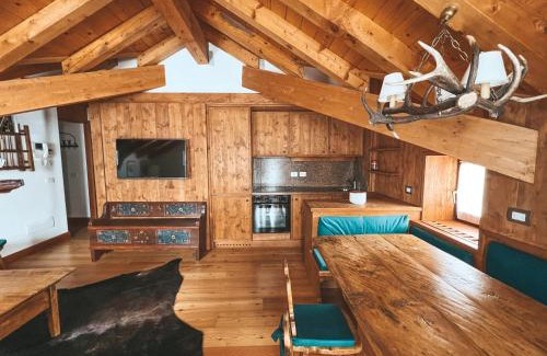 Cortina d'Ampezzo Apartment | Una Perla a Cortina