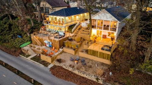 La Porte House | UncleLarry's Lake Place, Sleeps 10 & Hot Tub