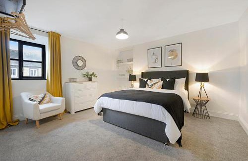 Bowes House | Unicorn House Hot Tub Near Barnard Castle