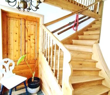 Sankt Andreasberg Bed & Breakfast | Unik Villa Brunnen Blick mit offenem Dachstuhl