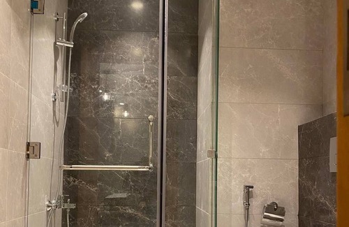 Al Abdali Apartment | Unique Apart Boulevard Damac Tc2