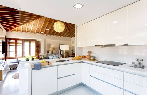 San Pedro Apartment | Unique Apartment with Stunning Alhambra Views