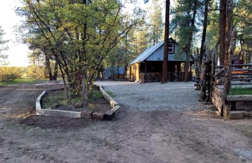 Mancos House | Unique Cabin Rental in Colorado for a Weekend Getaway in the USA